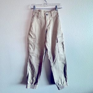 Women's High Rise Fit Cargo Jogger Pants